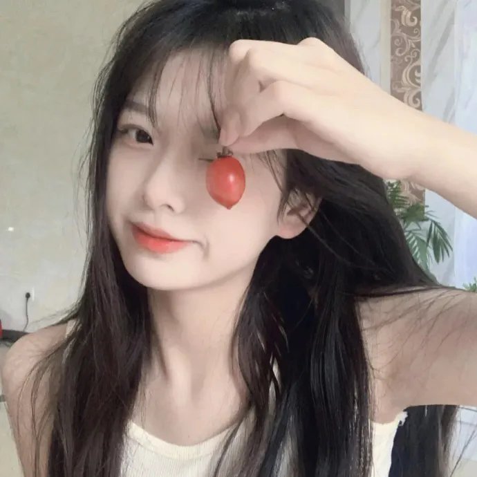 绿衣女子